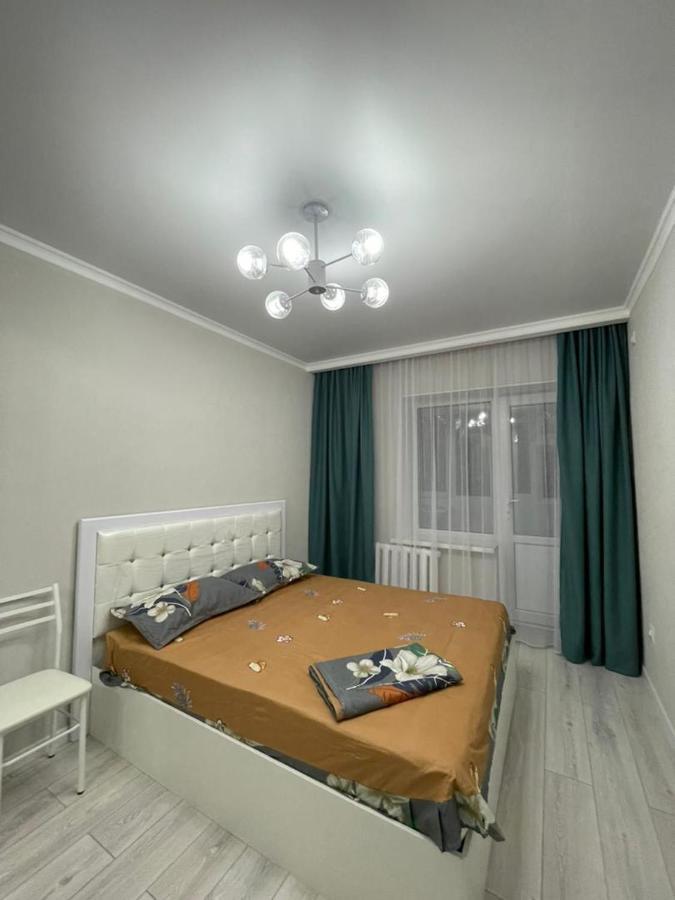 Apartment In Street Toktogula 77 Bischkek Exterior foto