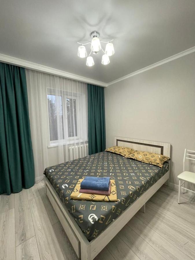 Apartment In Street Toktogula 77 Bischkek Exterior foto